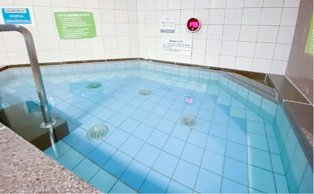 アムザ　水風呂