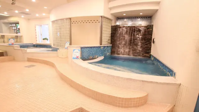 ニュージャパン 梅田 水風呂